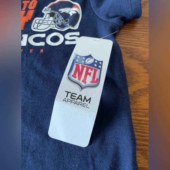 NFL Team Apparel: Two Denver Broncos Football Onesies 6-12 months New with tags - Picture 5 of 12